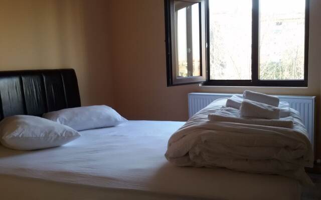 Setbasi Hotel