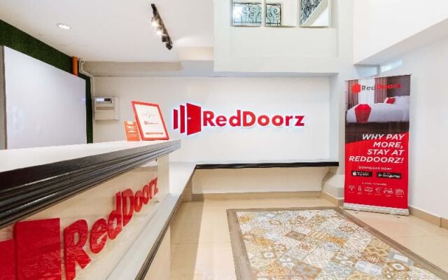 RedDoorz Plus near UST Manila