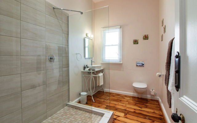 Carmichael House Boutique Hotel