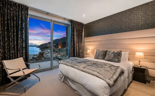Catalina's Luxury Apartments