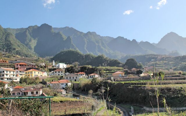 Dinis Country Apartment by Our Madeira