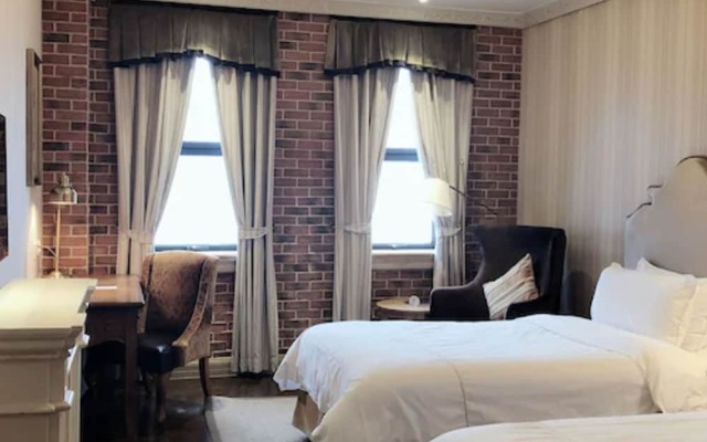 Wuhan Harvest International Hotel