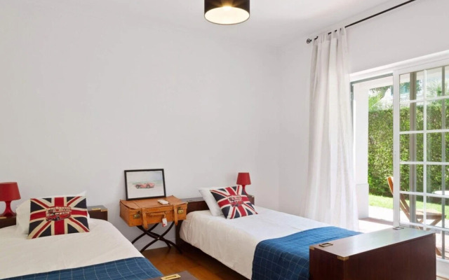 Luxury Golf Villa for 10 w Private Garden & Pool