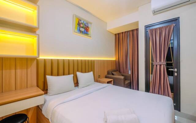 Homey and Stylish Studio Room at Transpark Cibubur Apartment