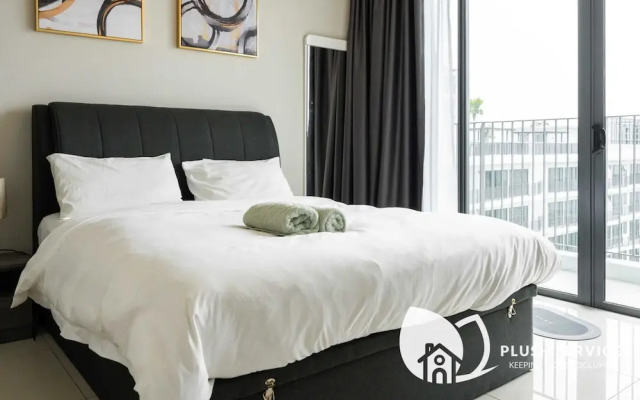 Datum Jelatek by Plush