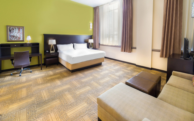 Staybridge Suites Baltimore - Inner Harbor by IHG