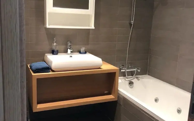 Luxury Anfaplace Living Resort