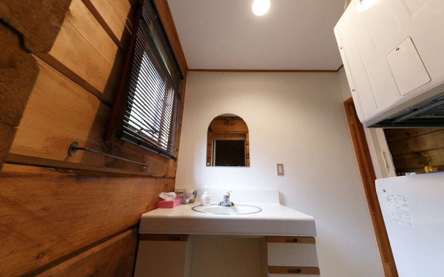 Loghouse Seseragi