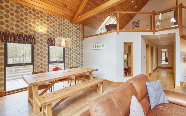 Host Stay Shunner Howe Lodge