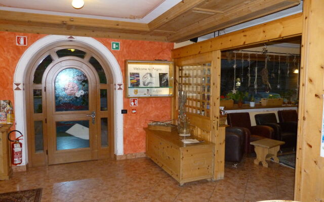 Alba Alpine Hotel