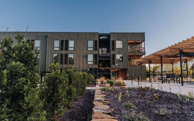 Pratt Place Inn and Barn