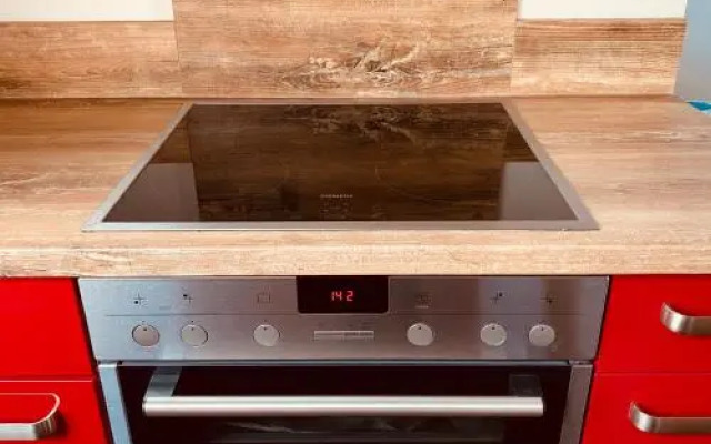 Moderne Wohnung im Grünen