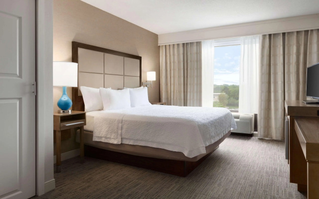 Hampton Inn Long Island-Brookhaven