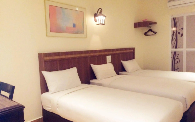 Super OYO 596 The Vintage Hotel