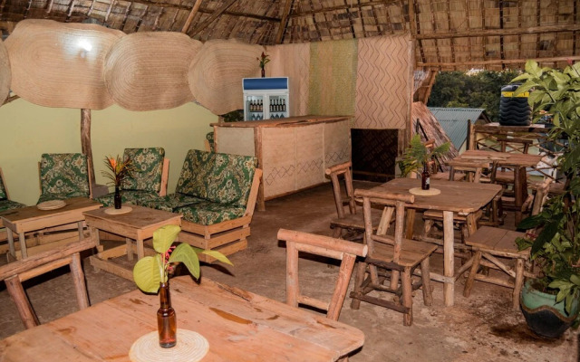 Kilimanjaro Summit Lodge