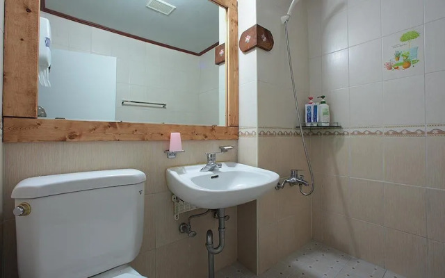 Muju Bakam Villa Pension