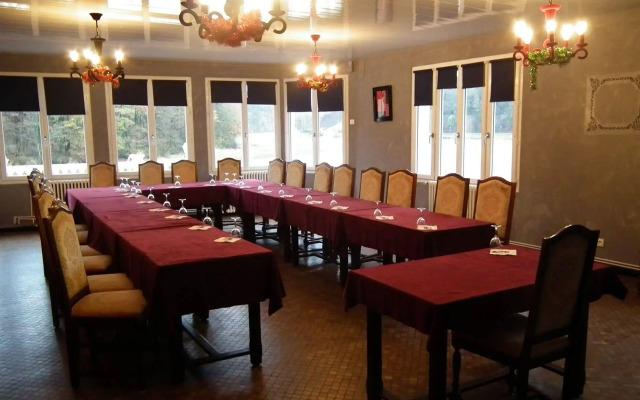 Logis Hôtel le Moulin Neuf