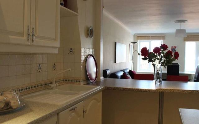 Flat 11 Cossack Lane House