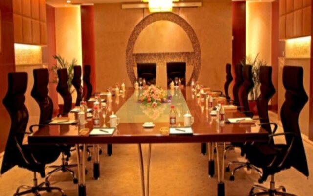 Jinling Danyang Hotel