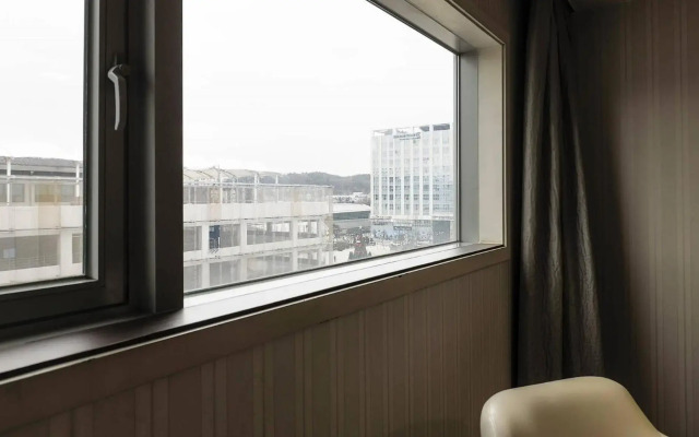 Incheon Airport Hotel Zeumes