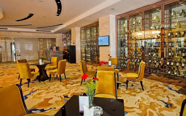 Yichang Jinshi Hotel