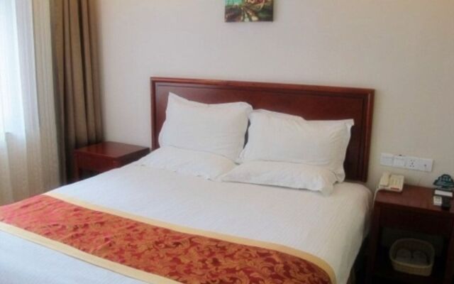 GreenTree Inn Zhenjiang Gaotie Wanda Square Express Hotel