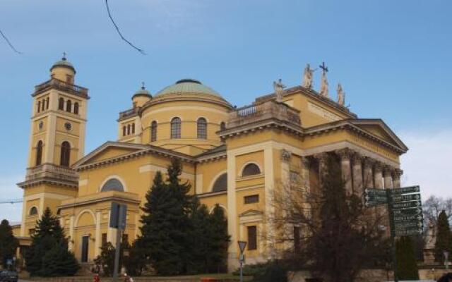 Évi Apartman