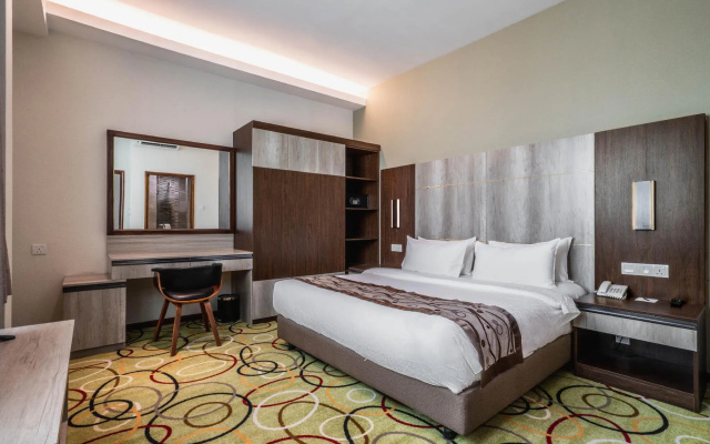 Ano Hotel