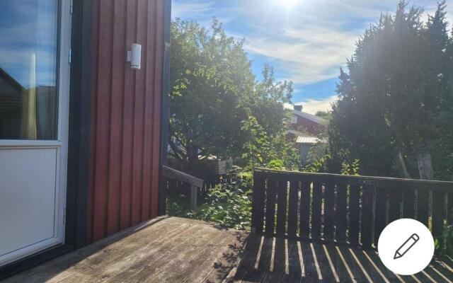 2 bed Room Quite and Central House in Orebro