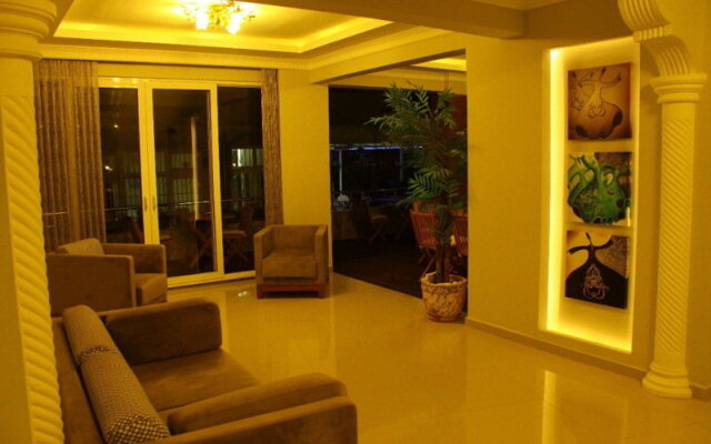 Corner Boutique Hotel