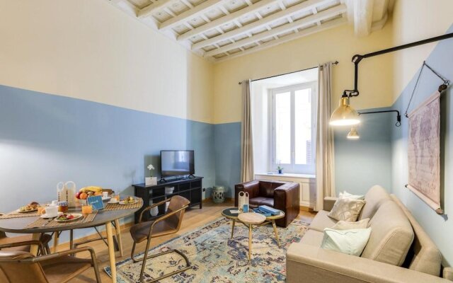 Travel & Stay - Pantheon Apartments