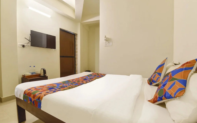 Sulit Comforts By OYO Rooms