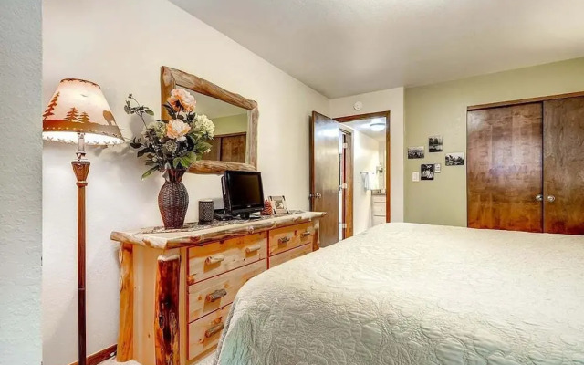 Park Place 101c 2 Bedroom Condo by RedAwning