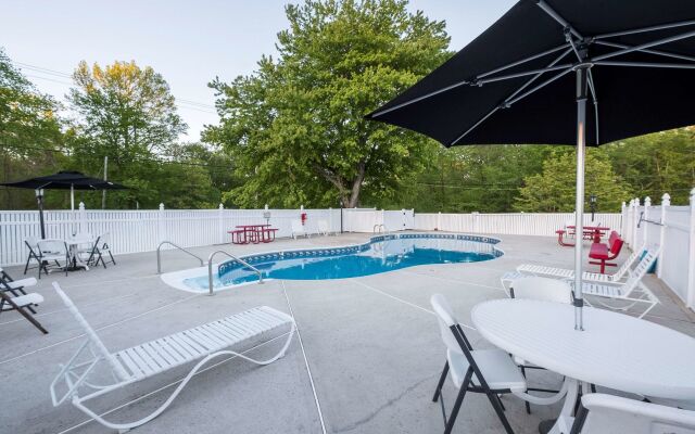 Red Roof Inn Neptune - Jersey Shore