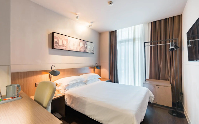 Jin Jiang East Asia Hotel