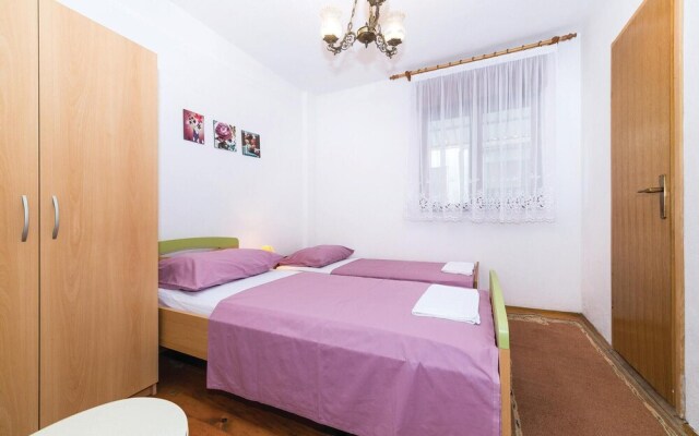 Beautiful Home in Trogir With Wifi and 3 Bedrooms