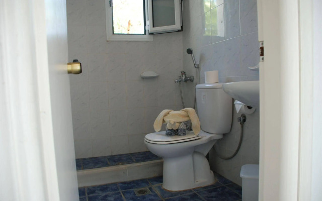 Zeus Hotel
