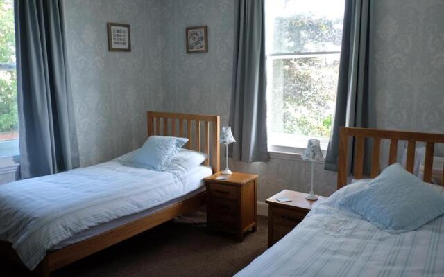 Brookshill House B & B
