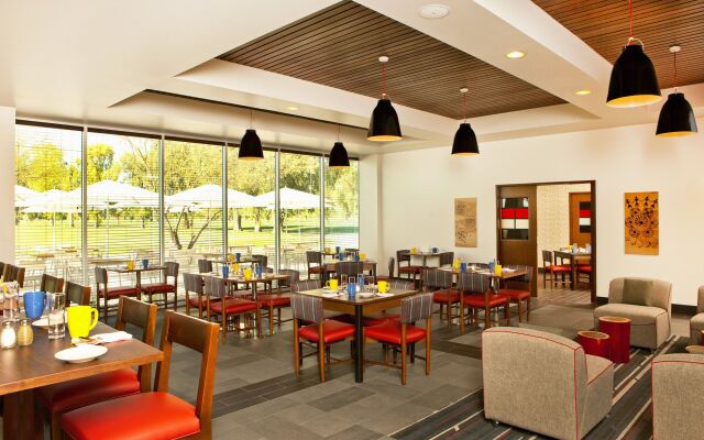 Four Points By Sheraton At Phoenix Mesa Gateway Airport