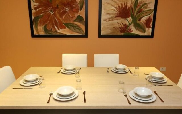 Delora Hotel and Suites