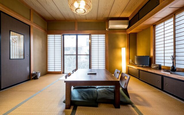 Classic Japan Living Asama