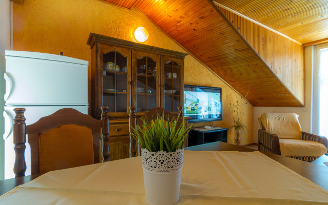 Apartment Anđela - 80 m from beach : A1 Barbat, Island Rab