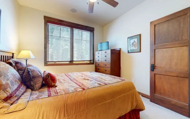 Woodwinds #1303 4 Bedroom Condo by RedAwning