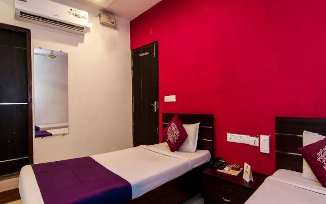 Oyo Flagship Bridge View Hotel