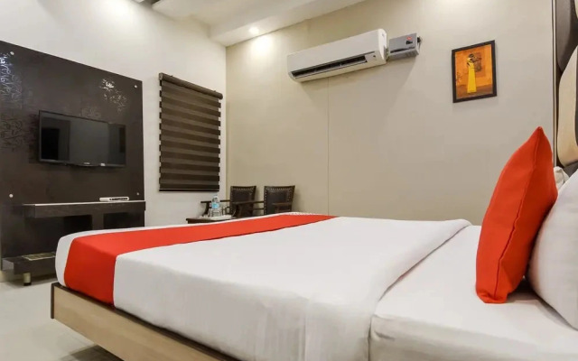 Hotel Purple Residency by OYO Rooms