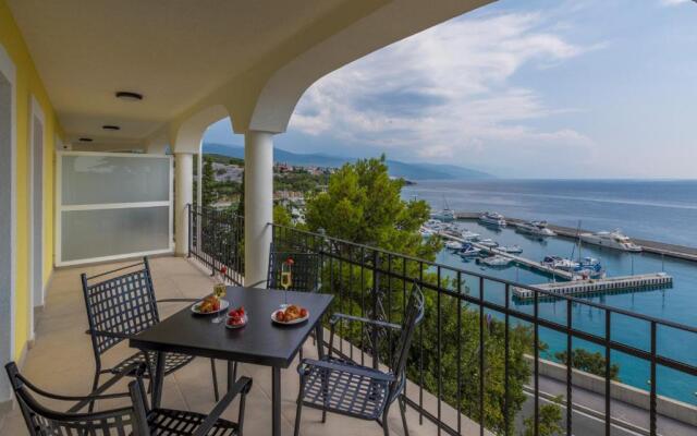 Palace Paulina Luxury Residence