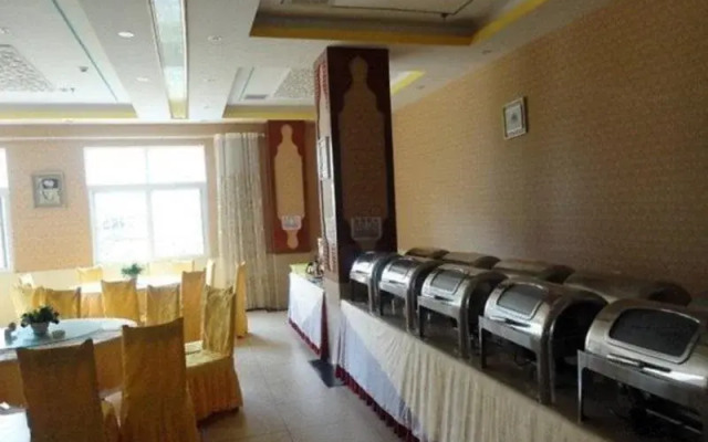 Xishuangbanna Longyue Hotel