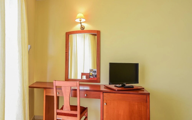 Timos Hotel