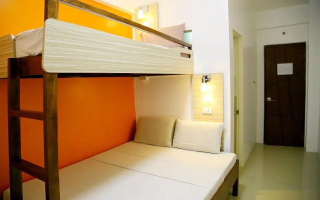 Travelbee Business Inn