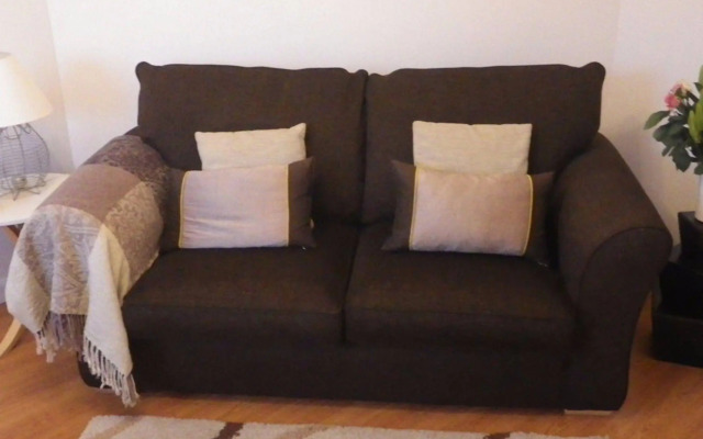 Ladyknowe Apartment